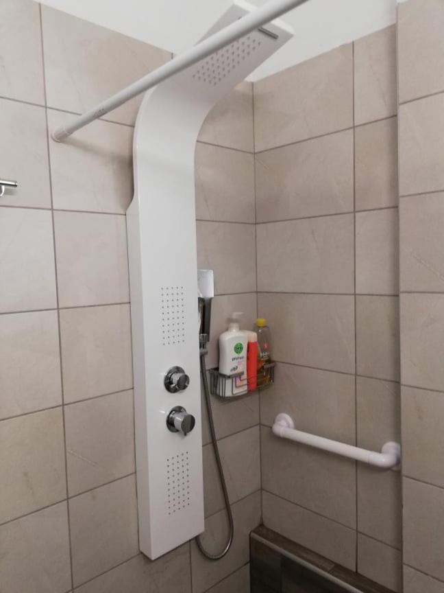 The Rose Apartment Волос Экстерьер фото